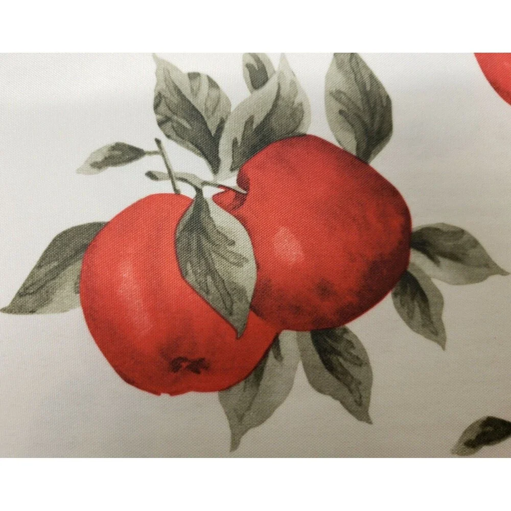 1 Printed Fabric Tablecloth, 52